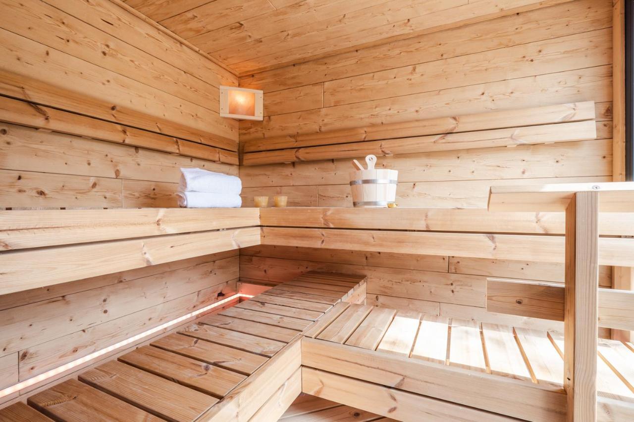 Bergwaldchalets Wellness 施尔奇 外观 照片