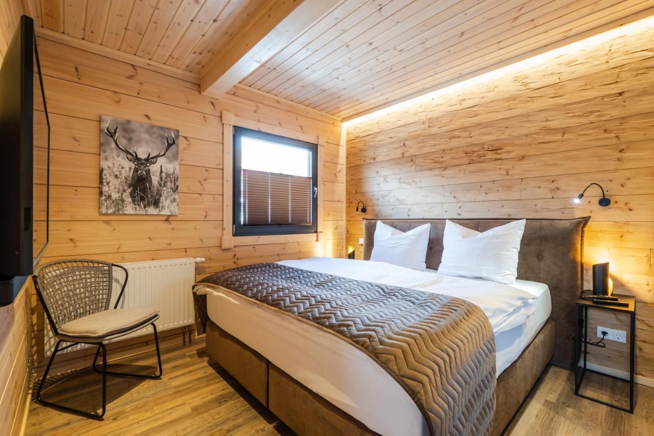 Bergwaldchalets Wellness 施尔奇 外观 照片